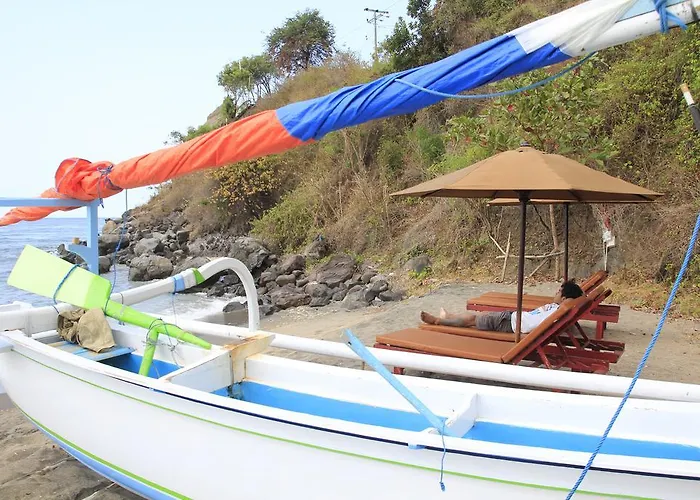 巴厘岛艾湄天堂瓦荣旅馆 2* 艾湄湾